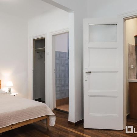 Vea Studio By Lobbysquare Atena Exterior foto